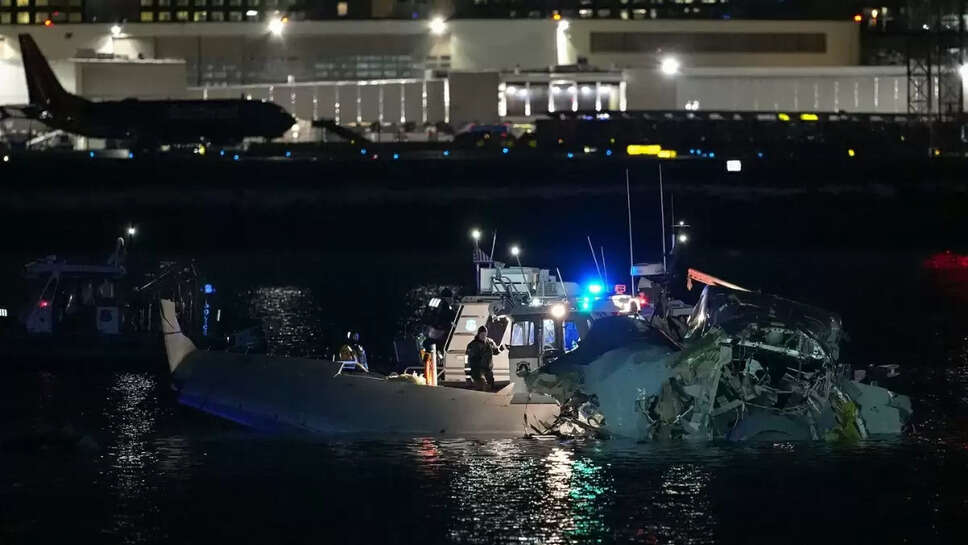 american airlines plane crashed washington dc