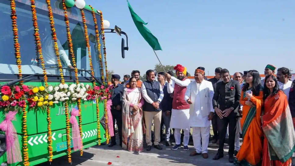 nayab singh saini flagged off pilgrimage bus for mahakumbh